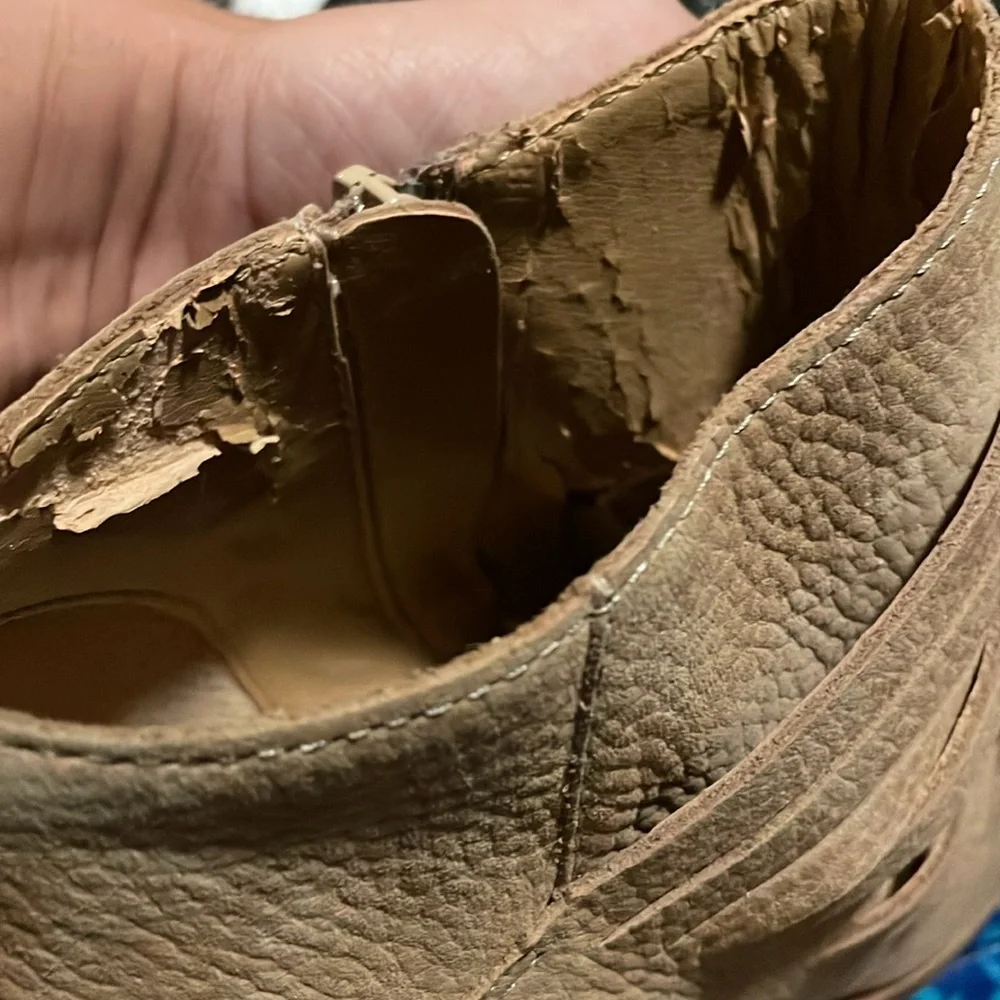 Lucky Brand Zavrina‎ Booties 7.5 Tan Suede Leather Almond Toe Block Heel Ankle